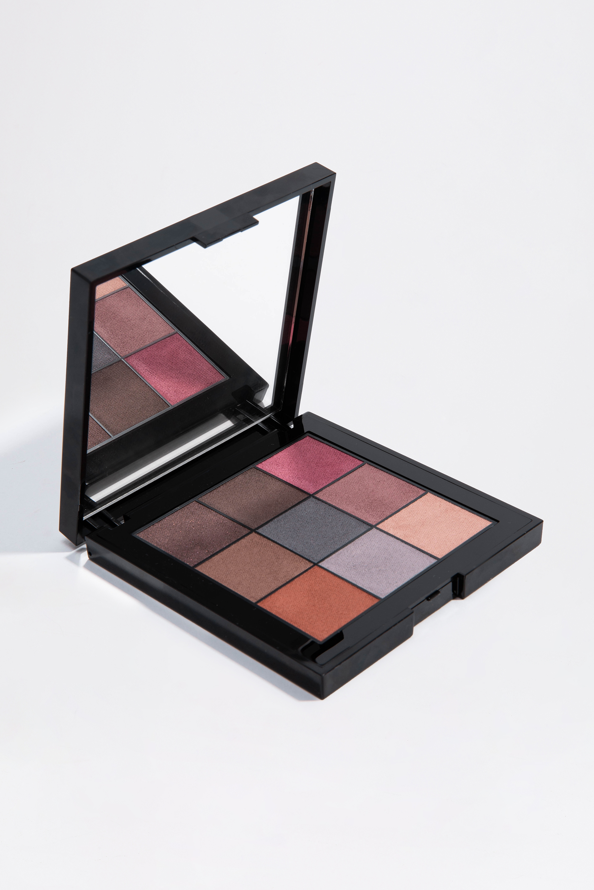 Wow Beauty Forward Mosaic Madness Eyeshadow Mix - Full Matte Edition, Galactic Vibes