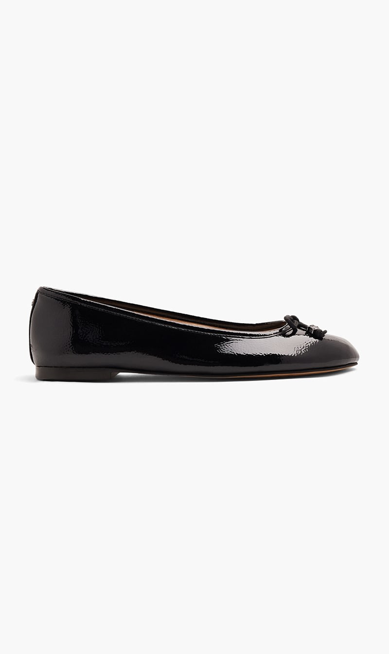 Sam Edelman Black Felicia Luxe Ballerinas for Women
Sam Edelman Black Felicia Luxe Ballerinas for Women