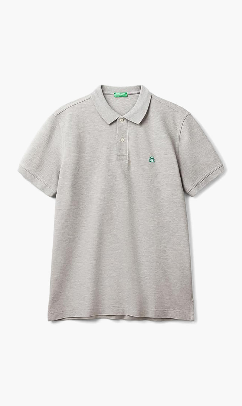 United Colors Of Benetton Grey Regular Fit Polo Shirt for Men
United Colors Of Benetton Grey Regular Fit Polo Shirt for Men