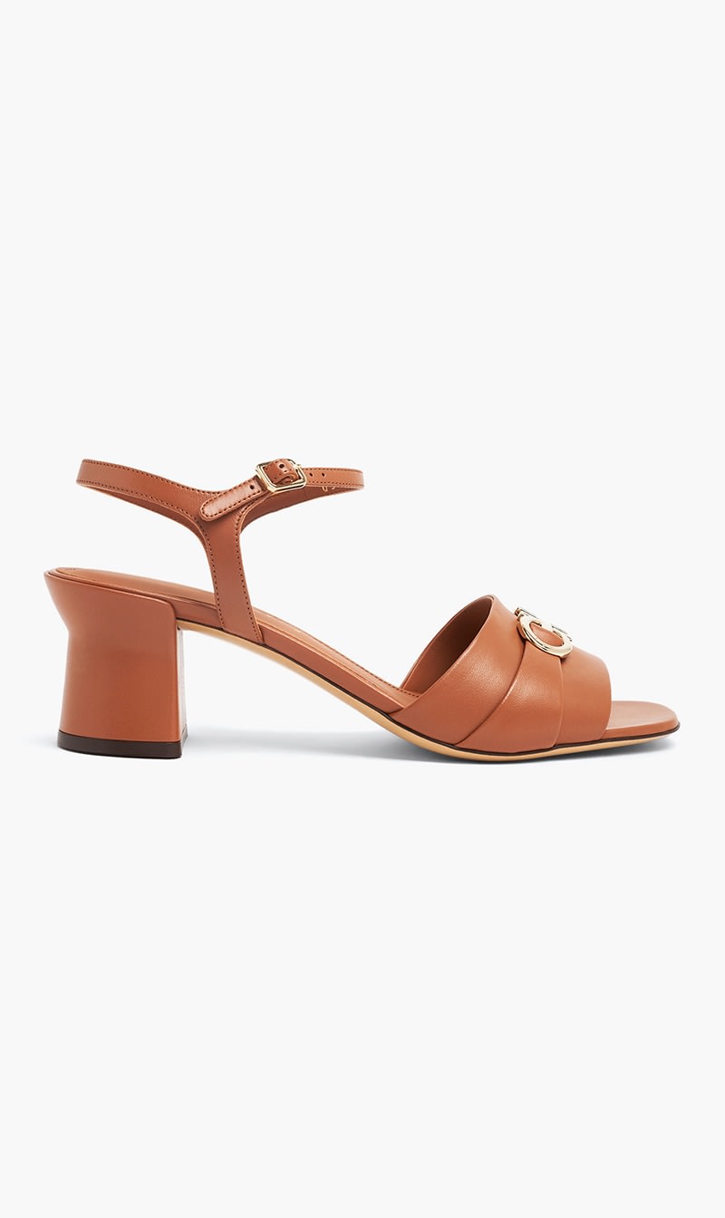 Salvatore Ferragamo Brown Double Gancini Sandals for Women | The Deal Outlet
Salvatore Ferragamo Brown Double Gancini Sandals for Women | The Deal Outlet