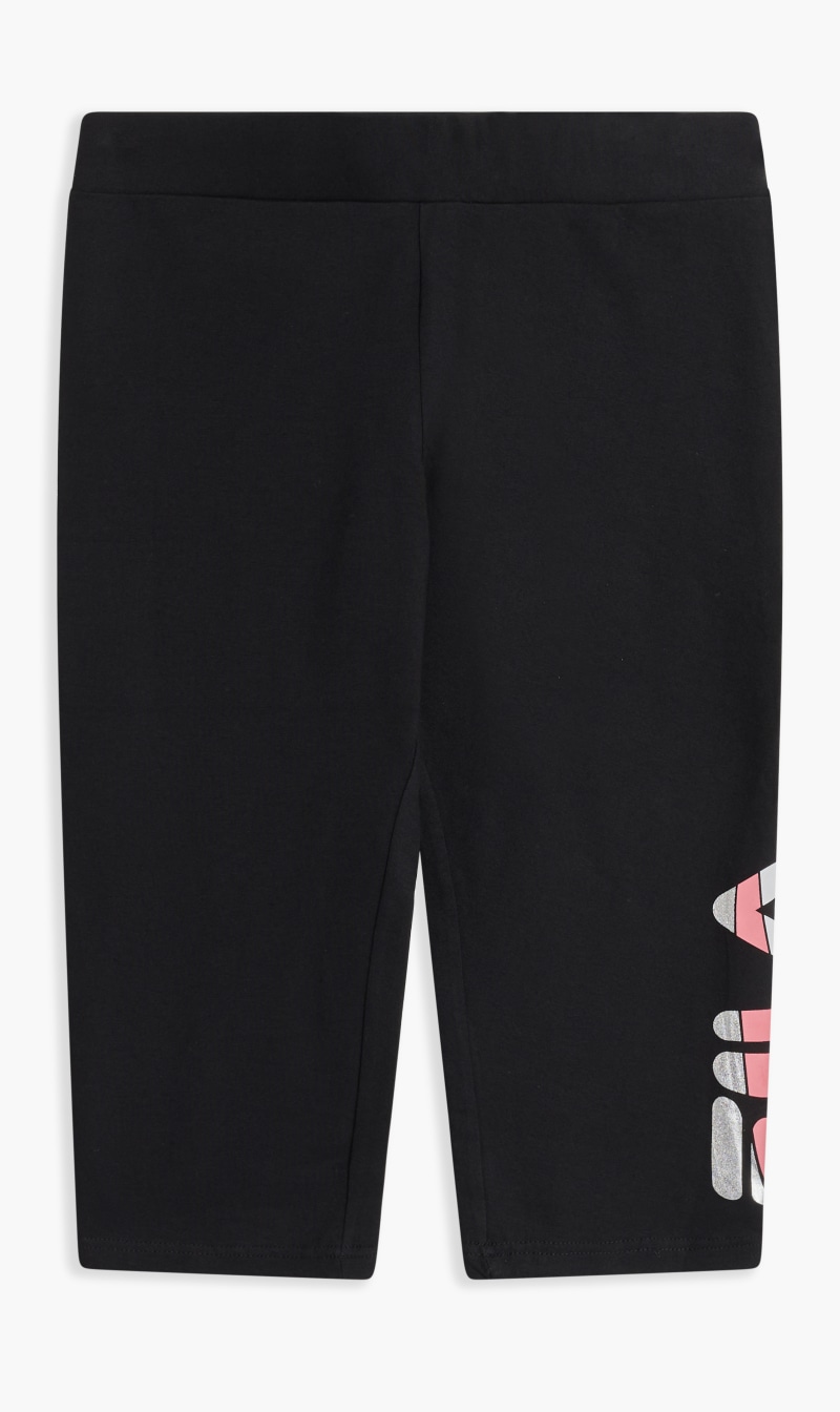 Kiana, Black