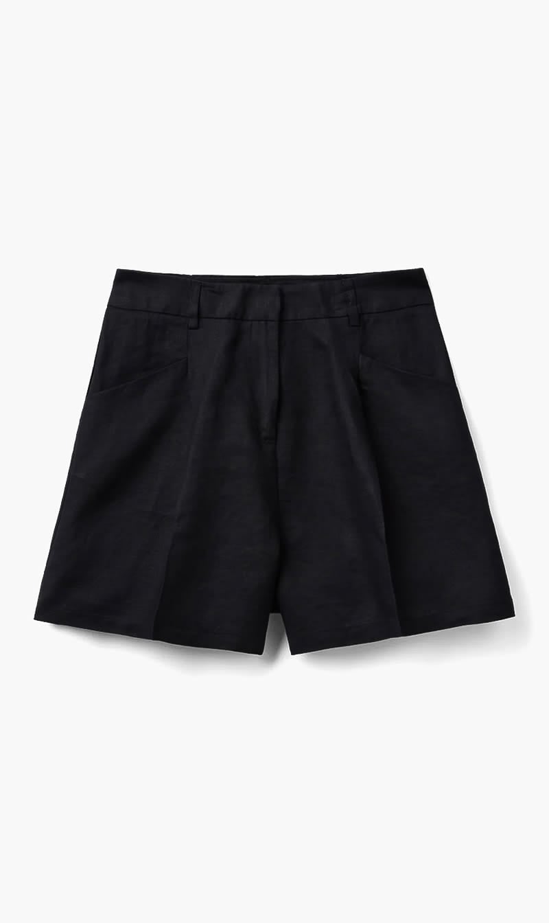 United Colors Of Benetton Black Pure Linen Bermuda Shorts for Women
United Colors Of Benetton Black Pure Linen Bermuda Shorts for Women