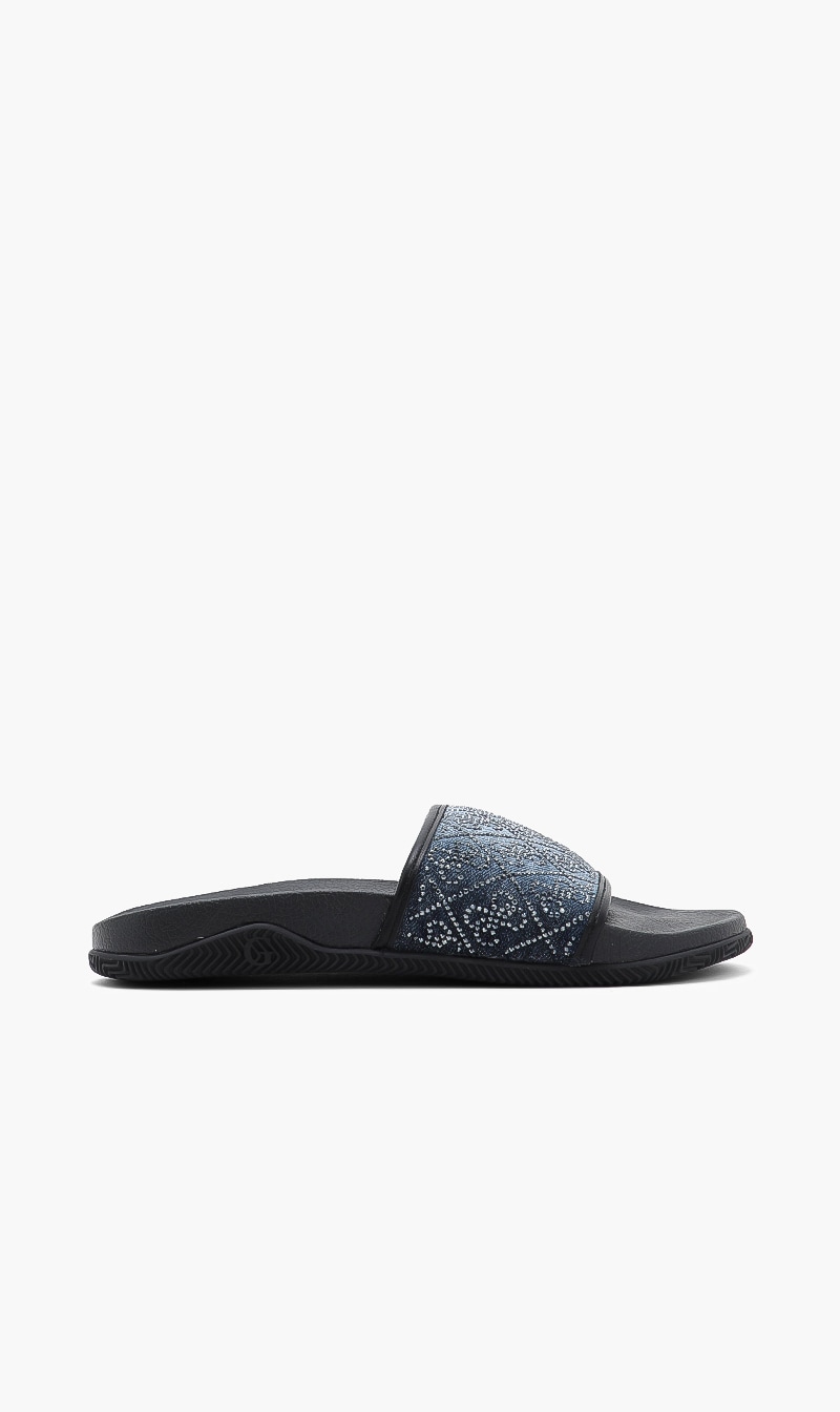 Guess Rayce Studded Slides