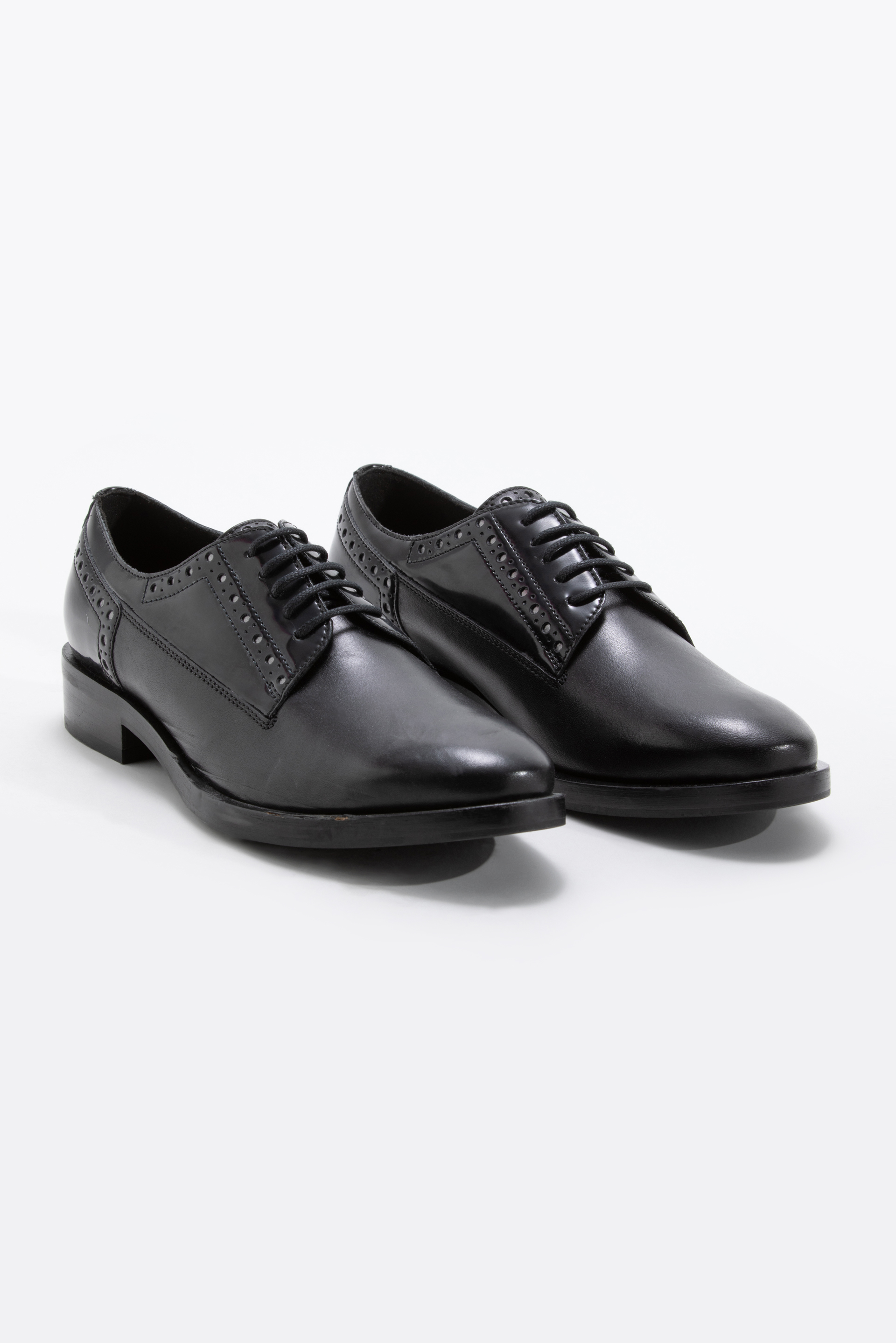Geox Brogue B Leather Shoes