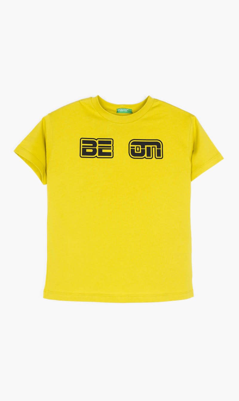 United Colors Of Benetton Yellow Short Sleeves Cotton T-shirt for Boys
United Colors Of Benetton Yellow Short Sleeves Cotton T-shirt for Boys