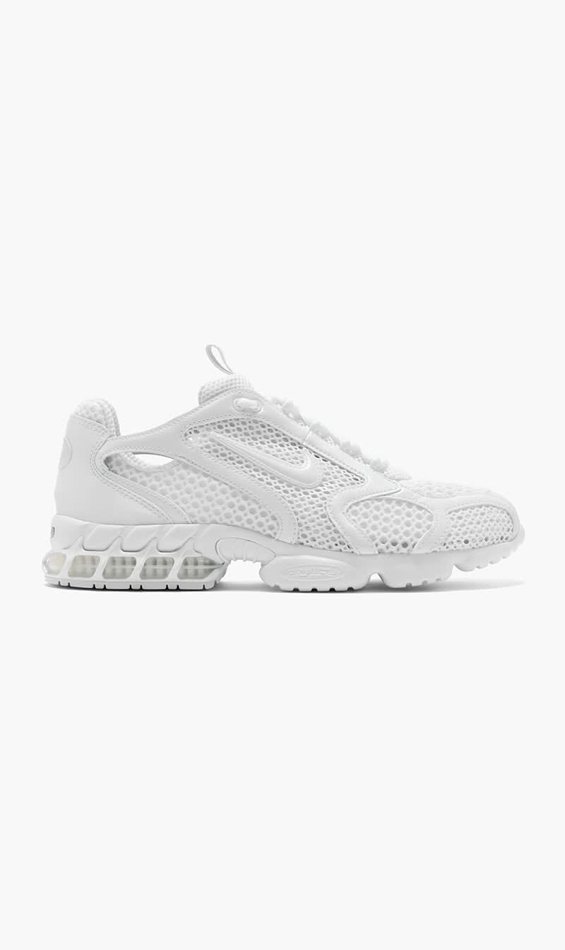 Nike White Air Zoom Spiridon Cage 2 Sneakers
Nike White Air Zoom Spiridon Cage 2 Sneakers