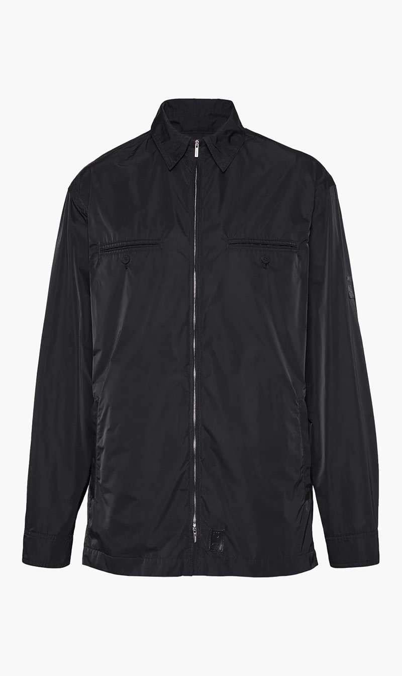 Salvatore Ferragamo Black Windbreaker In Tech Fabric Jacket for Men | The Deal Outlet
Salvatore Ferragamo Black Windbreaker In Tech Fabric Jacket for Men | The Deal Outlet