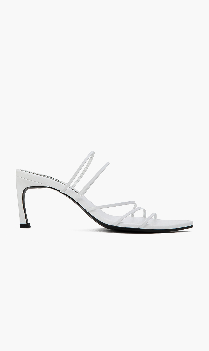 5 Strings Pointed Sandals, White
