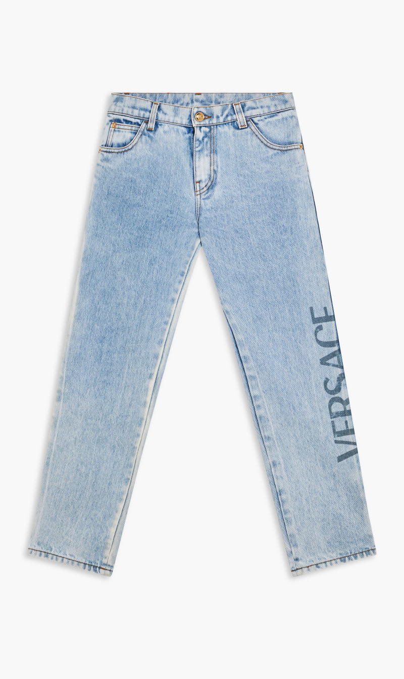 Versace Multi-color Jb Jeans Denim Emb Side Versace Logo Straight for Boys | The Deal Outlet
Versace Multi-color Jb Jeans Denim Emb Side Versace Logo Straight for Boys | The Deal Outlet