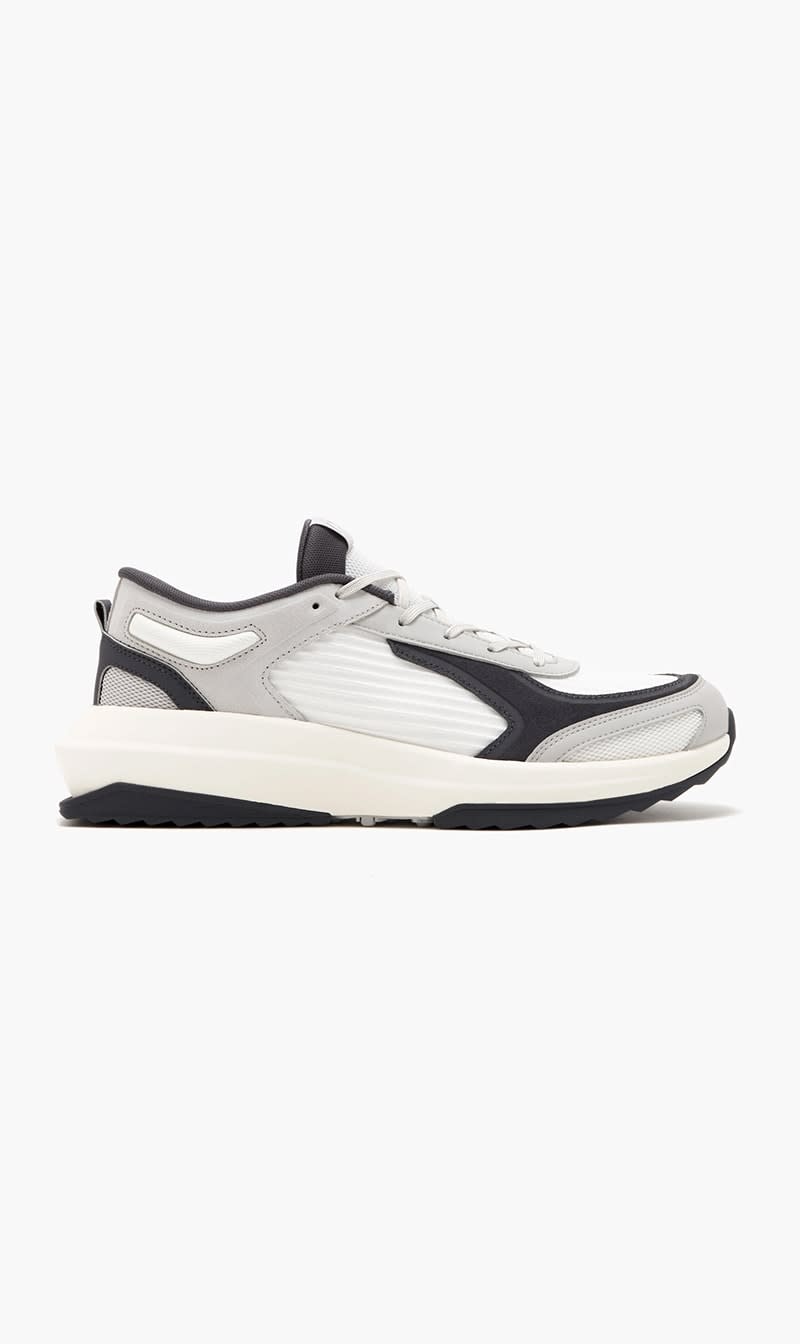 Athletic Propulsion Labs Grey Jogger Sneakers for Men | The Deal Outlet
Athletic Propulsion Labs Grey Jogger Sneakers for Men | The Deal Outlet