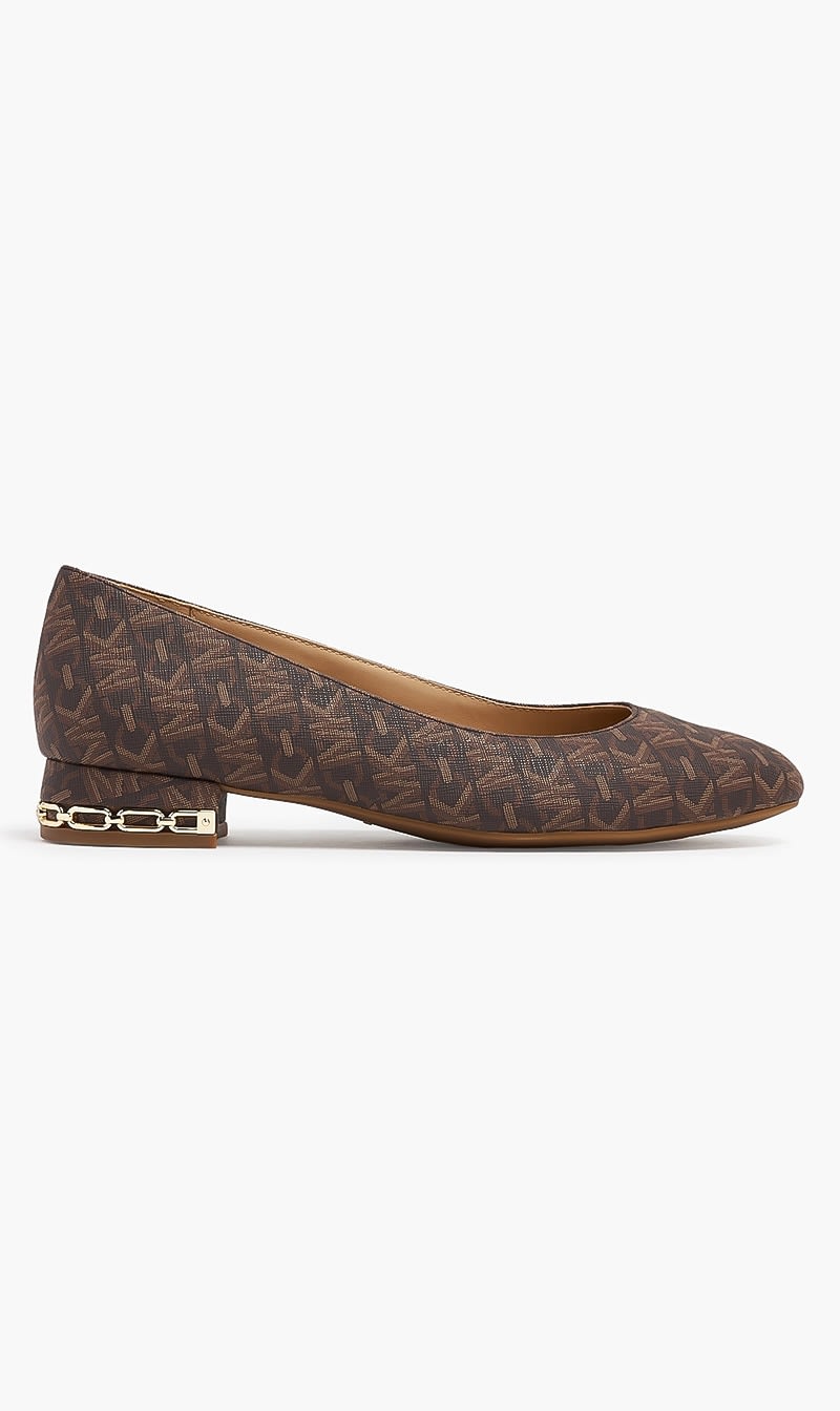 Michael Kors Brown June Flex Ballet for Women | The Deal Outlet 
Michael Kors Brown June Flex Ballet for Women | The Deal Outlet