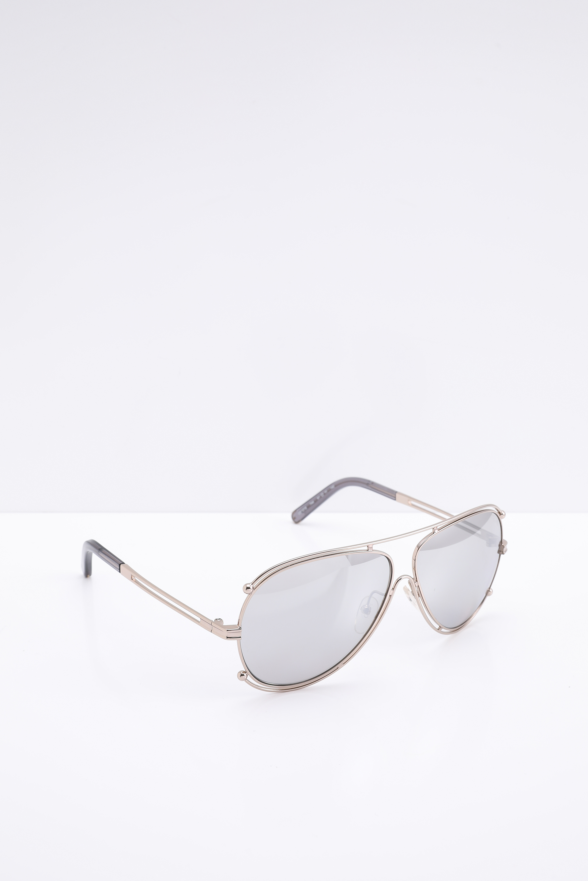 Chloe Classic Aviator Grey Women's Sunglasses
Chloe Classic Aviator Grey Women's Sunglasses