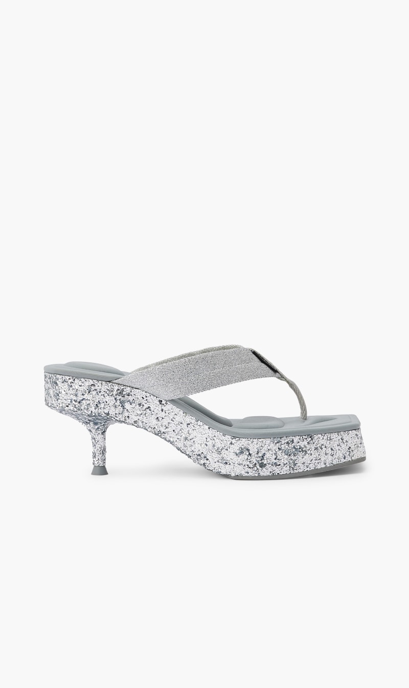 Alexander Wang Silver Jessie Glitter Platform S Lide for Women | The Deal Outlet
Alexander Wang Silver Jessie Glitter Platform S Lide for Women | The Deal Outlet