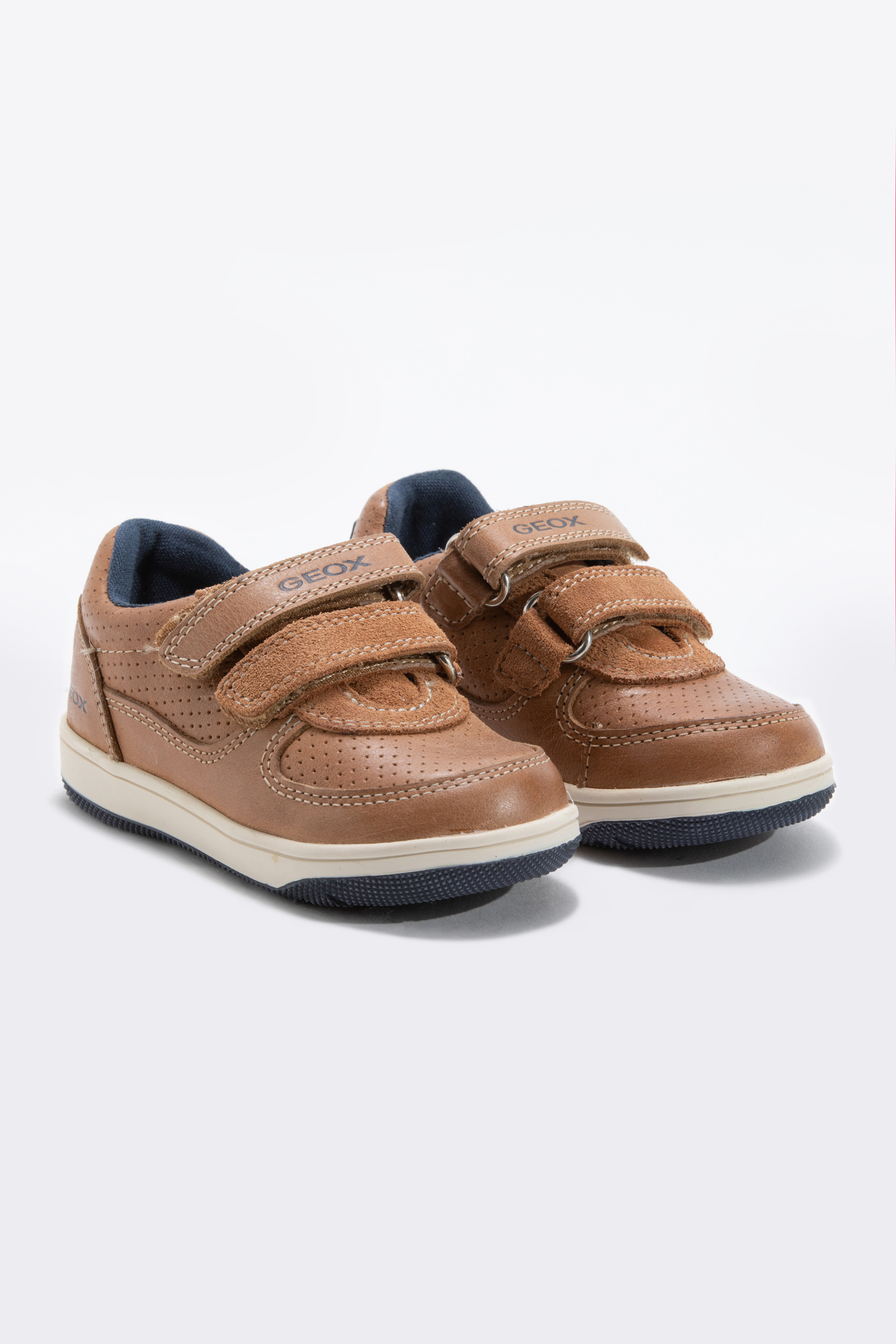 Geox B N.flick B. B Perforated Sneakers