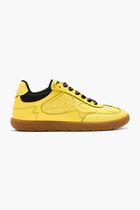 08 Sneakers
