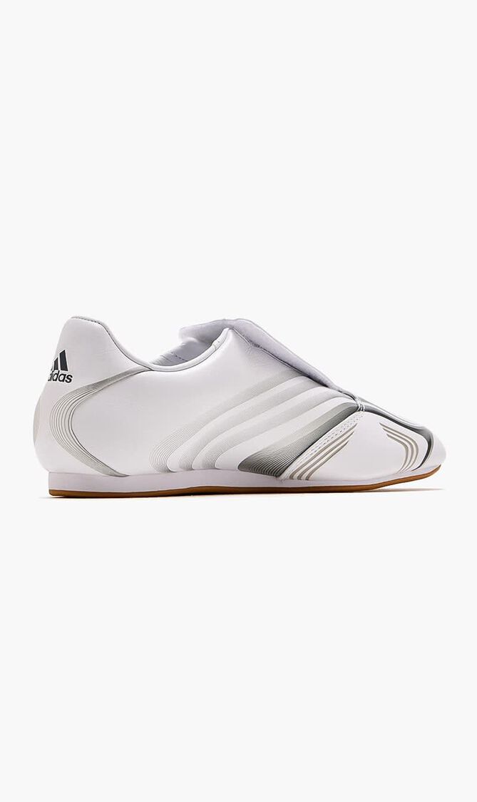 Taekwondo F50 Sneakers