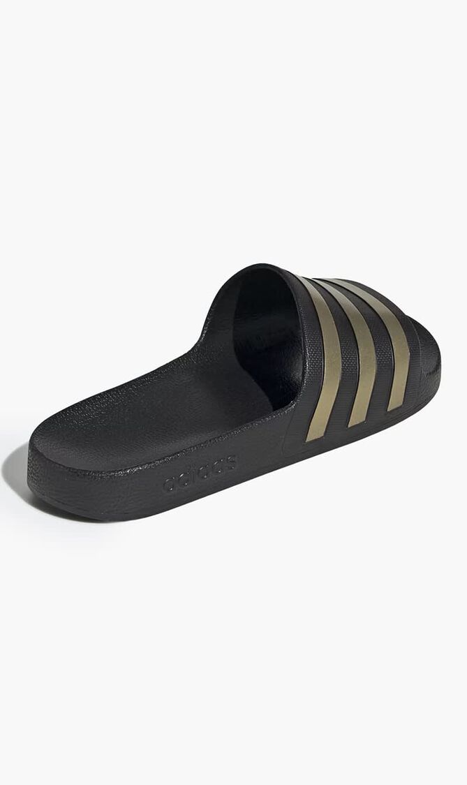 Adilette Aqua Slides