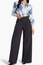 Pleated Wide Leg Crepon Pants