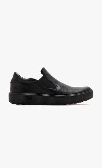 Soft 60k slip-on sneakers