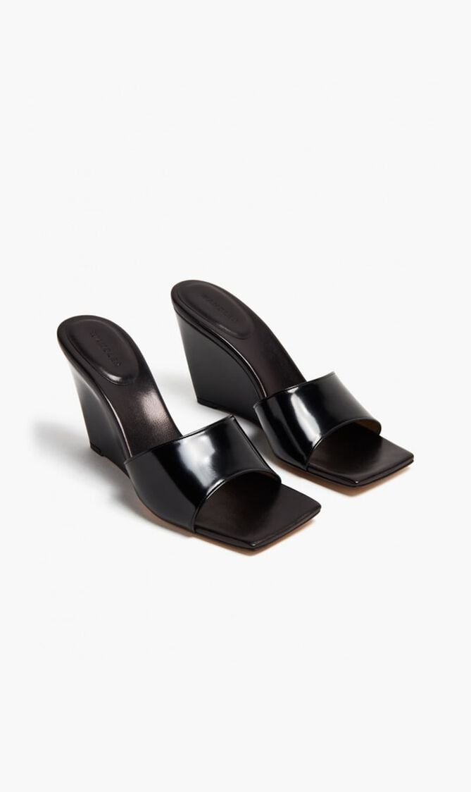 Gaia Sandals