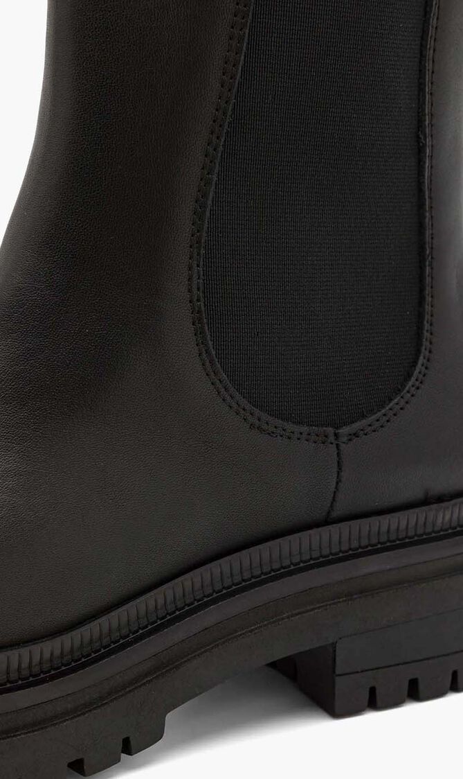 VFLOU BOOTS AND ANKLE BOOTS