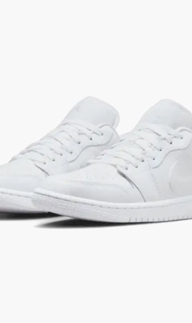 Air Jordan 1 Low Sneakers