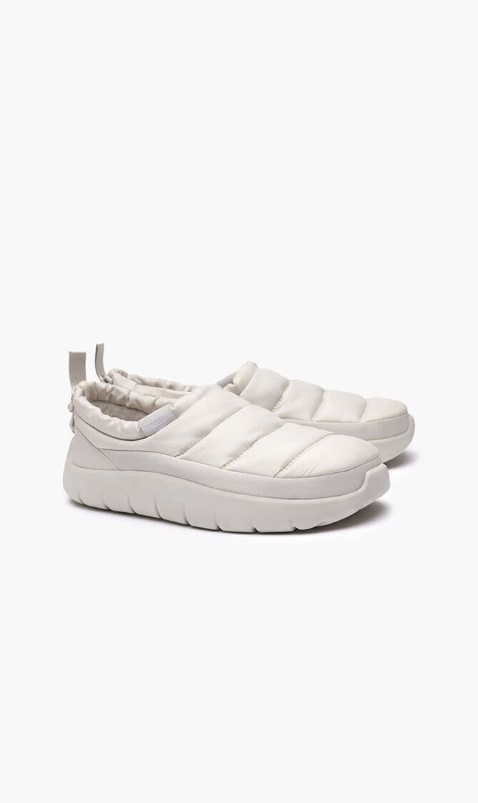 Nylon Serve Slipper
