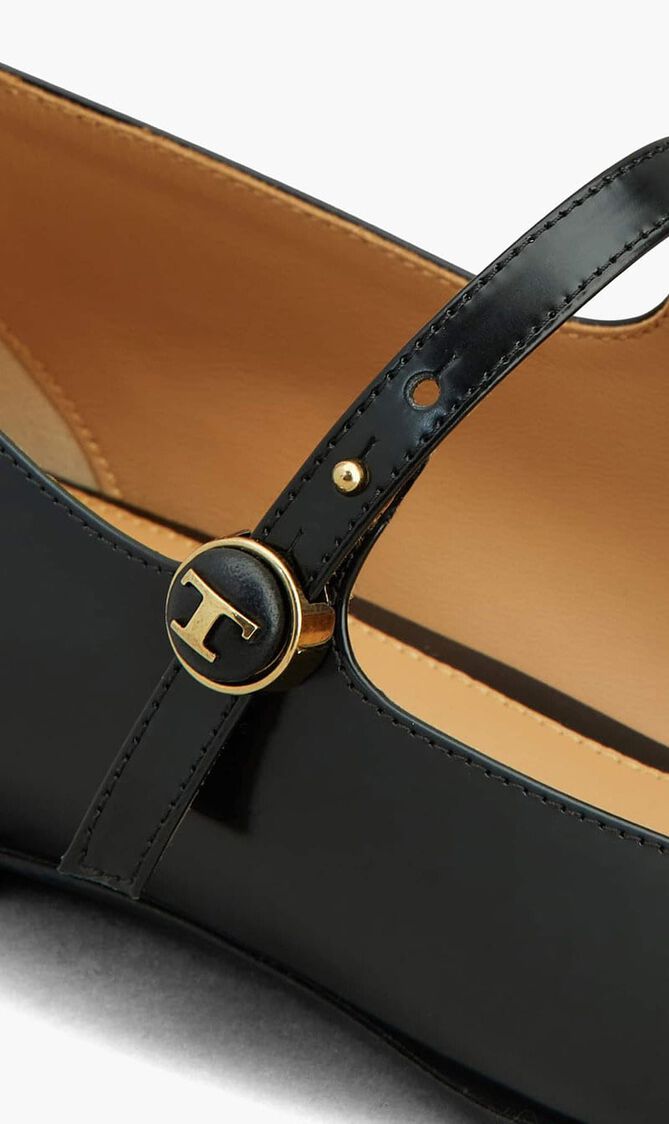 Leather Ballerinas