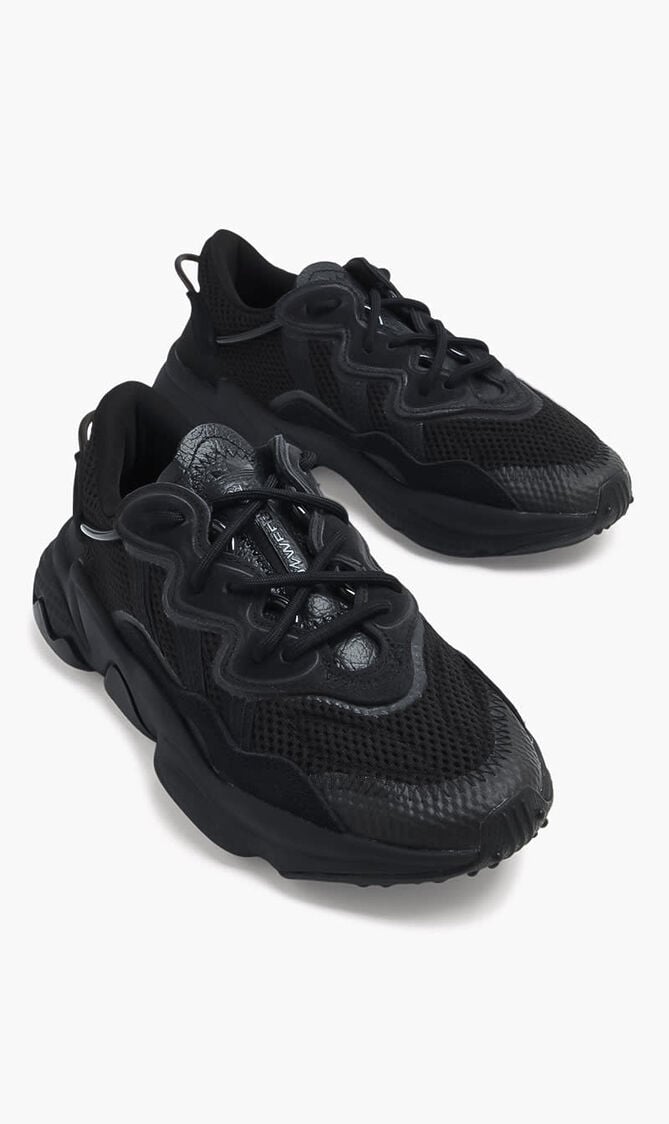 Ozweego Sneakers