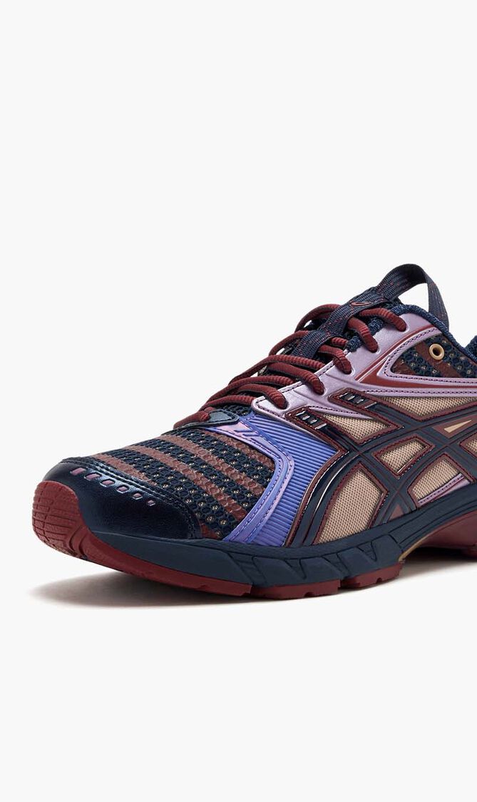 UB9 S GEL DS TRAINER 14 Sneakers