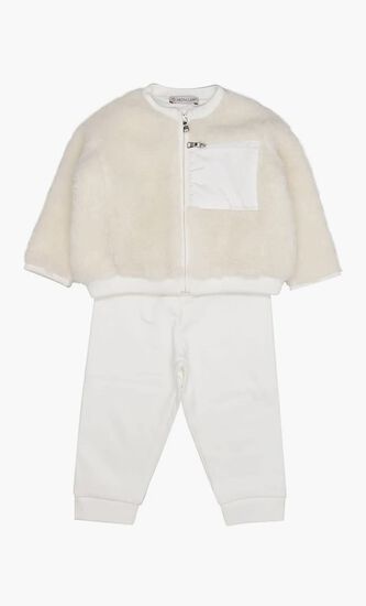 KNITWEAR CLOTHING ENSEMBLE