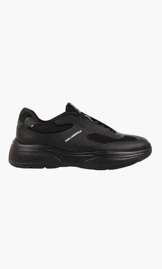 Vesta Sneakers