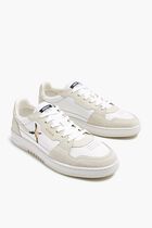 Dice Lo Bee Bird Sneakers