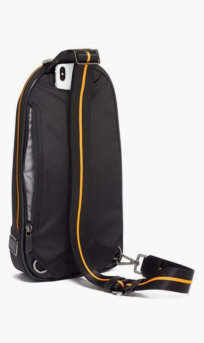 TUM X MCLAREN TORQUE SLING