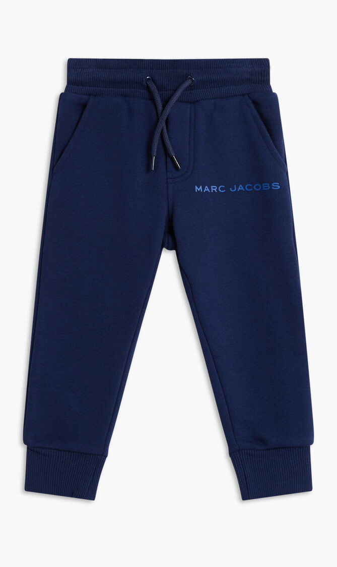TRACKPANTS
