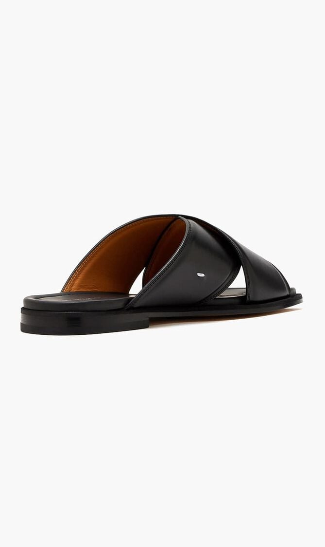 SANDAL