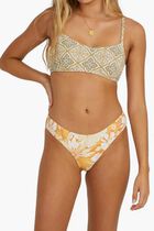 Dalilah Bondi Bikini Bottom