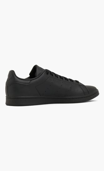 STAN SMITH