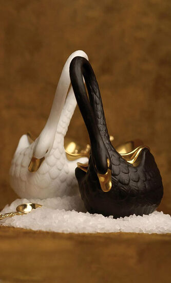 Swan Salt Cellar Black W/ 14Kt Gold Plated Spoon