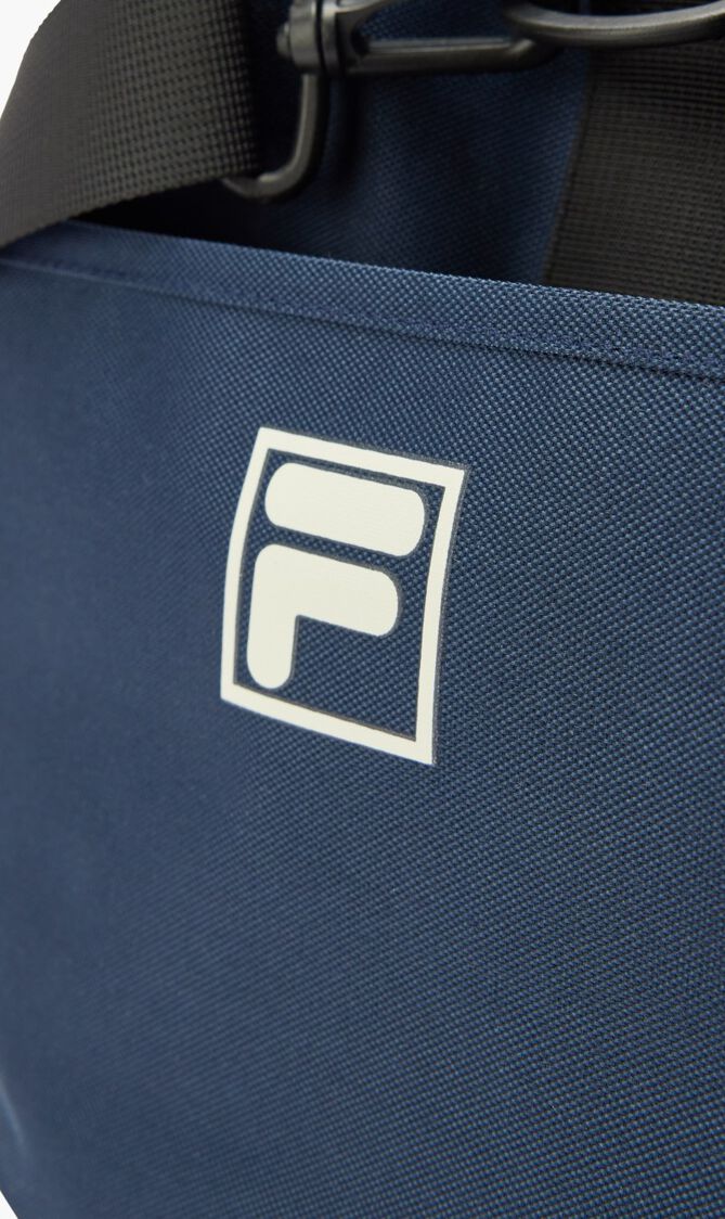 LARSEN MEDIUM BARRELL BAG WITH NEW FILA LOGO
