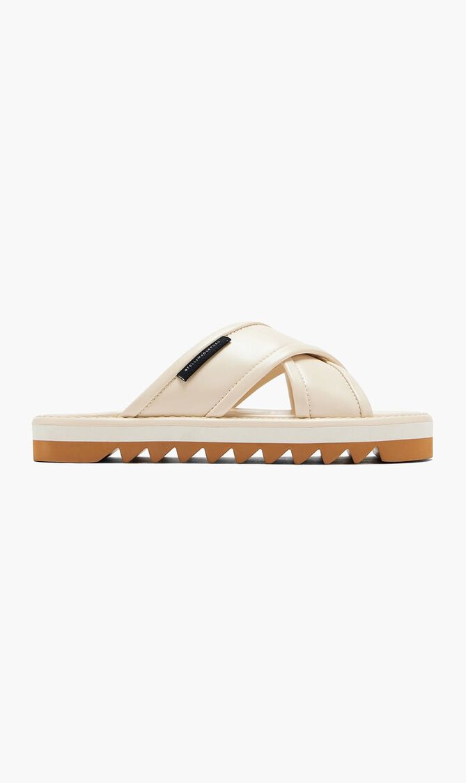 Sneak Elyse Twisted Sandals