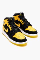 Air Jordan 1 Mid sneakers