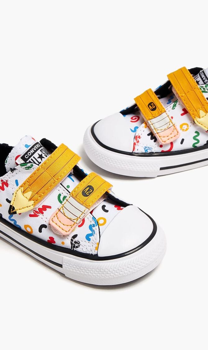 Chuck Taylor All Star 2V Sneakers Chuck Taylor All Star 2V Sneakers