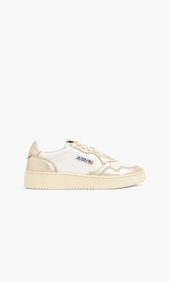 Medalist Low Sneakers