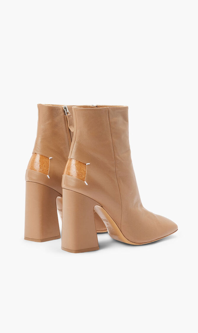 AVP TABI CHAMOIS ANKLE BOOT