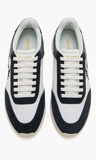 Genesis Neo Runner Sneakers