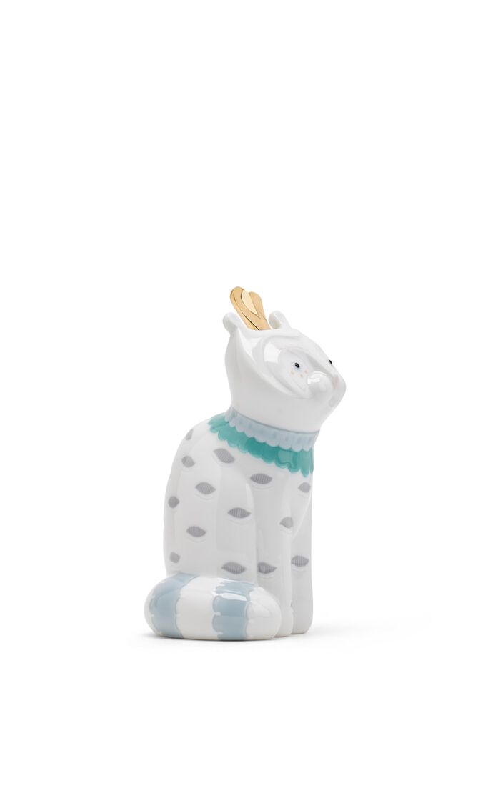 LLD UNUSUAL FRIENDS - CAT LLD UNUSUAL FRIENDS - CAT