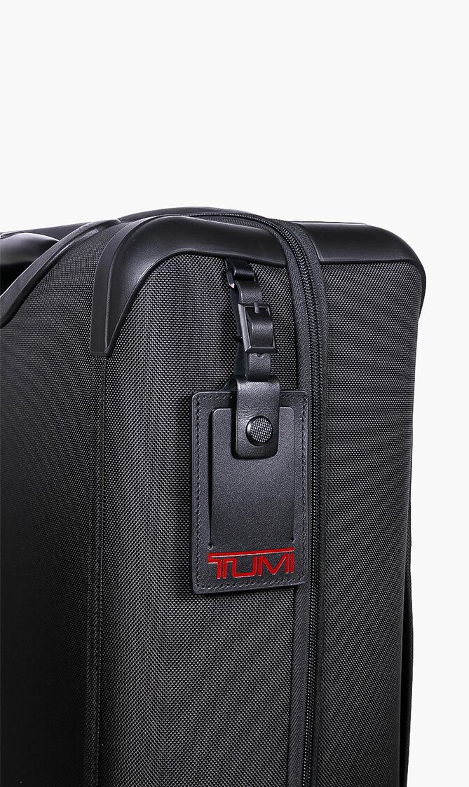 Core INTL 4 Wheel Luggage