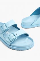 1774 III Arizona Sandals