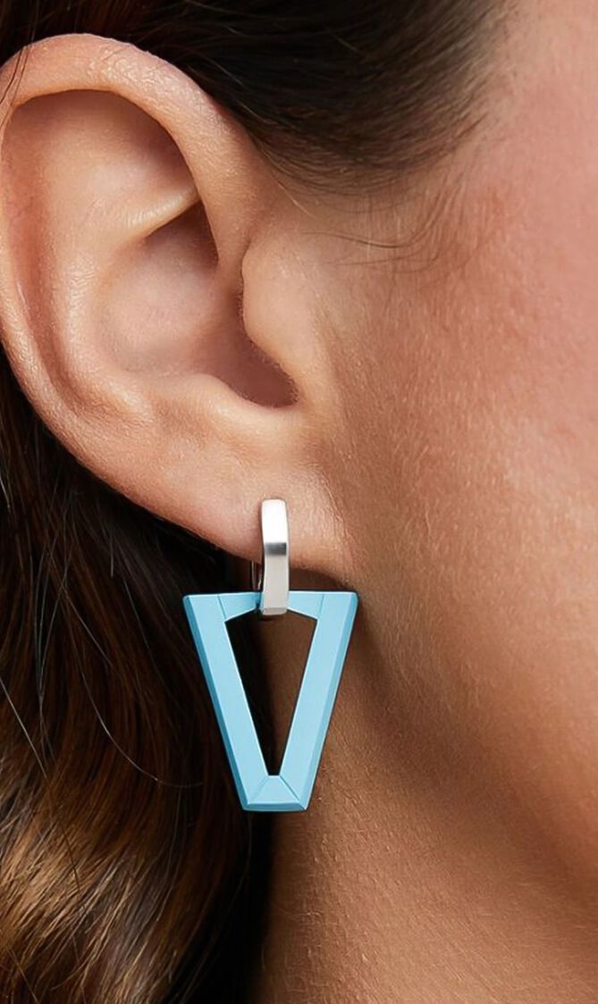 Uali Light Blue (Single Earring)